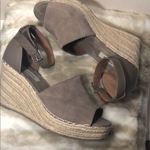 Steve Madden Wedges